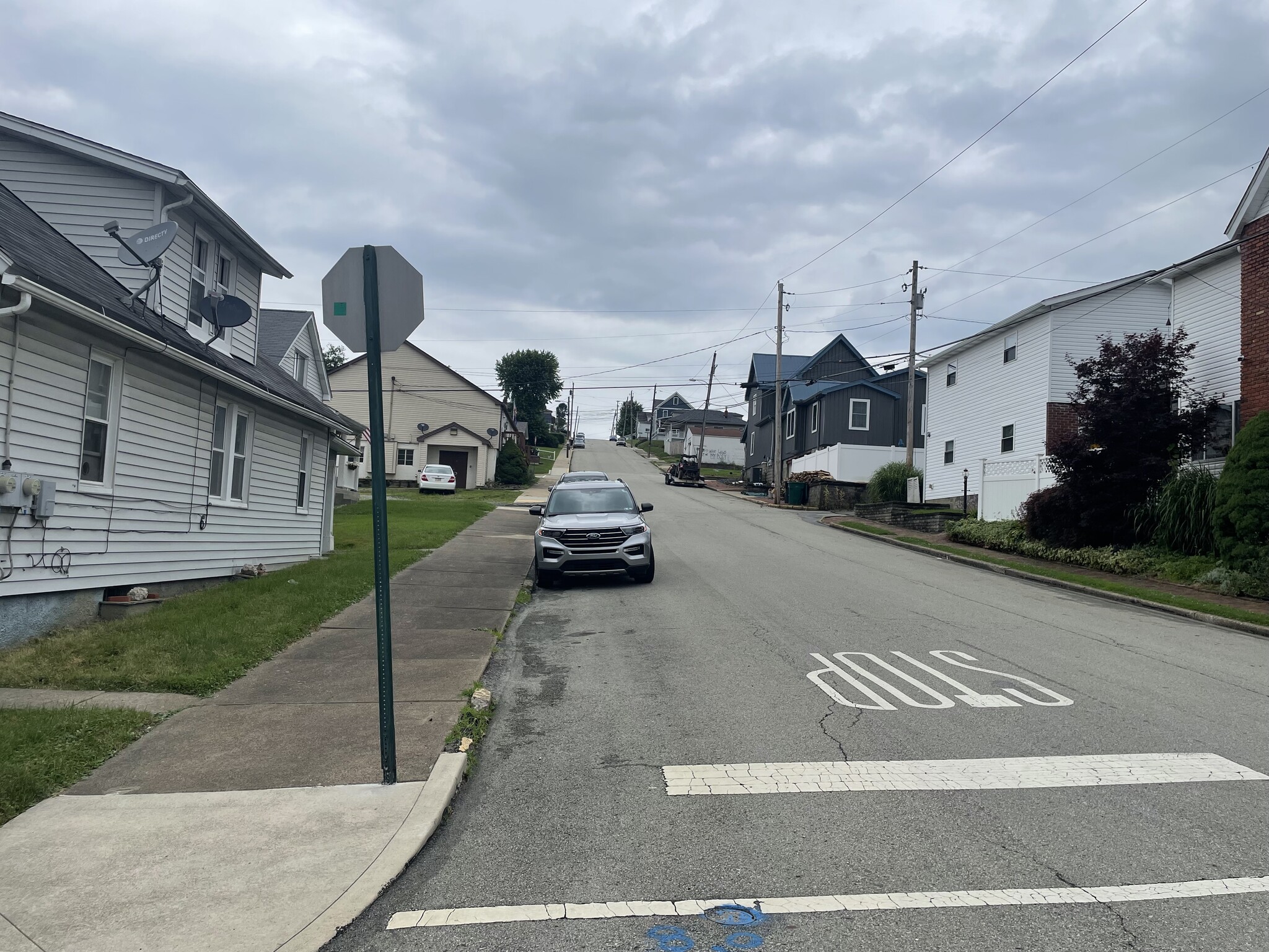 Building Photo - 36 Lincoln Ave