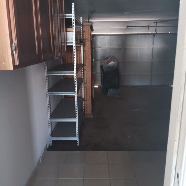 Building Photo - 14114 Old Village Ln