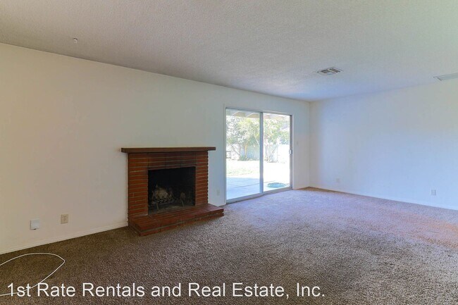 Building Photo - 3 br, 2 bath House - 4730 Whipple Road