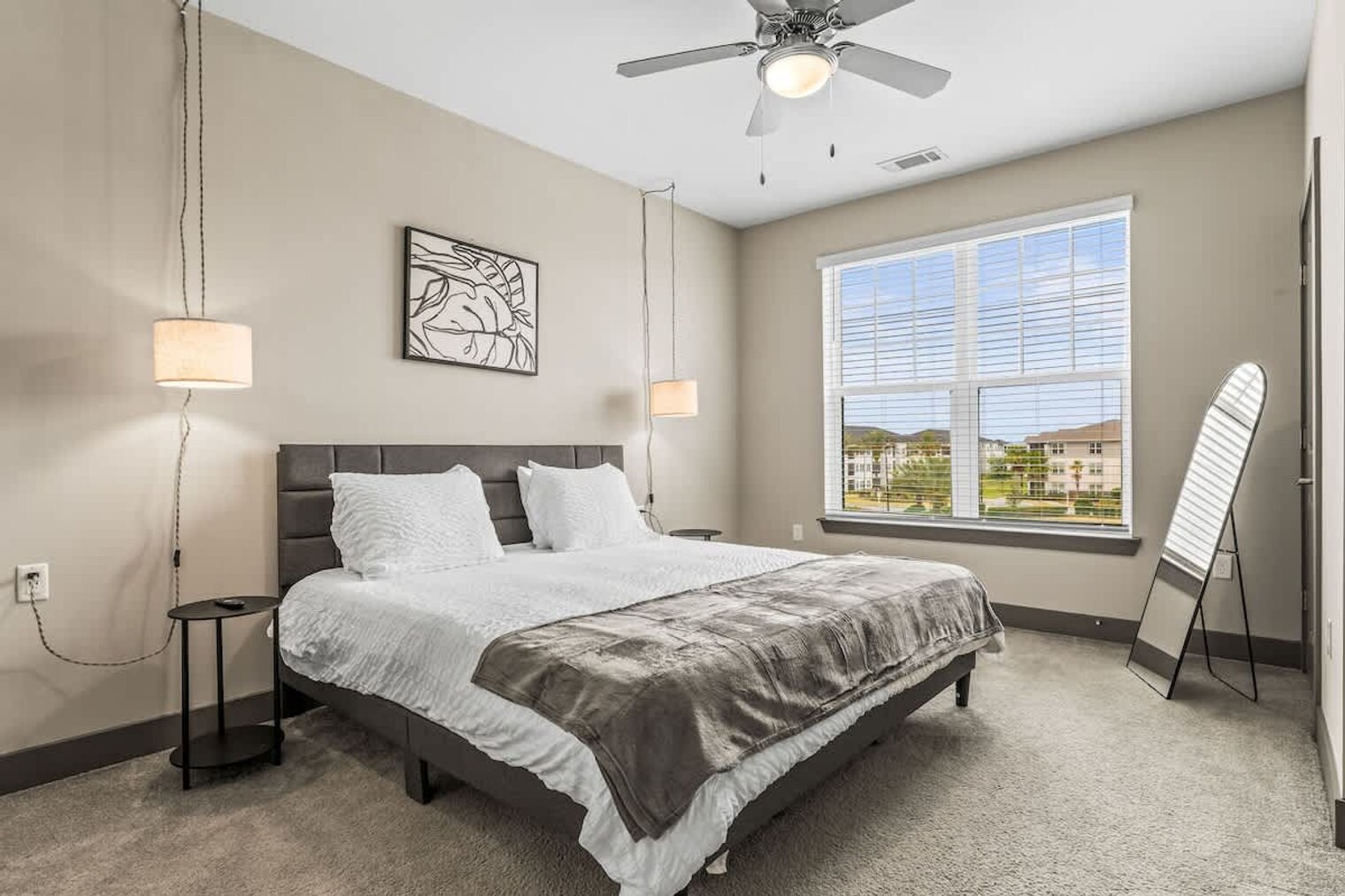 Building Photo - 9360 Vintage Hills Way