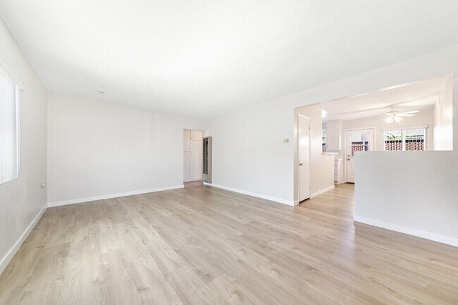 Building Photo - 2222 248th St