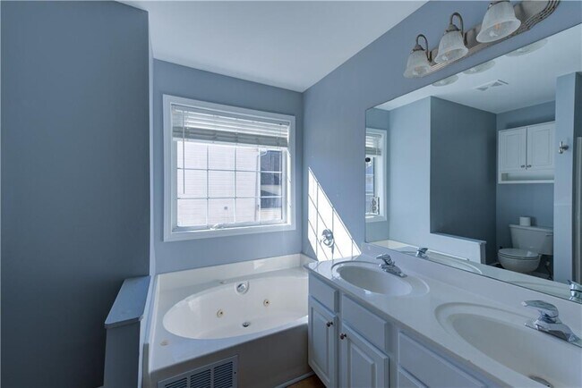 Building Photo - 3311 Heritage Walk Ln