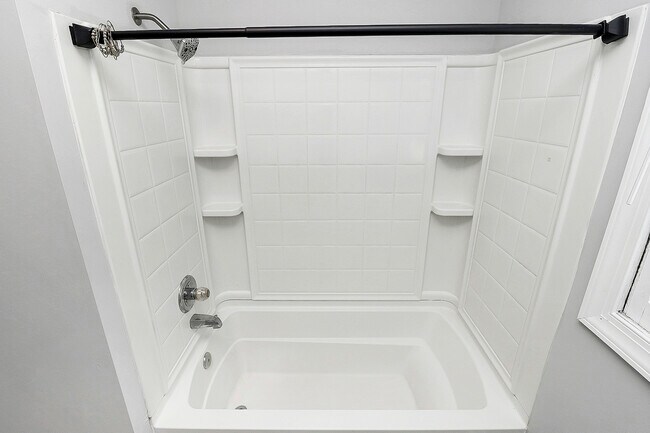 Building Photo - 2318 Amber Crest Dr