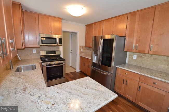 Building Photo - 12328 Chalford Ln