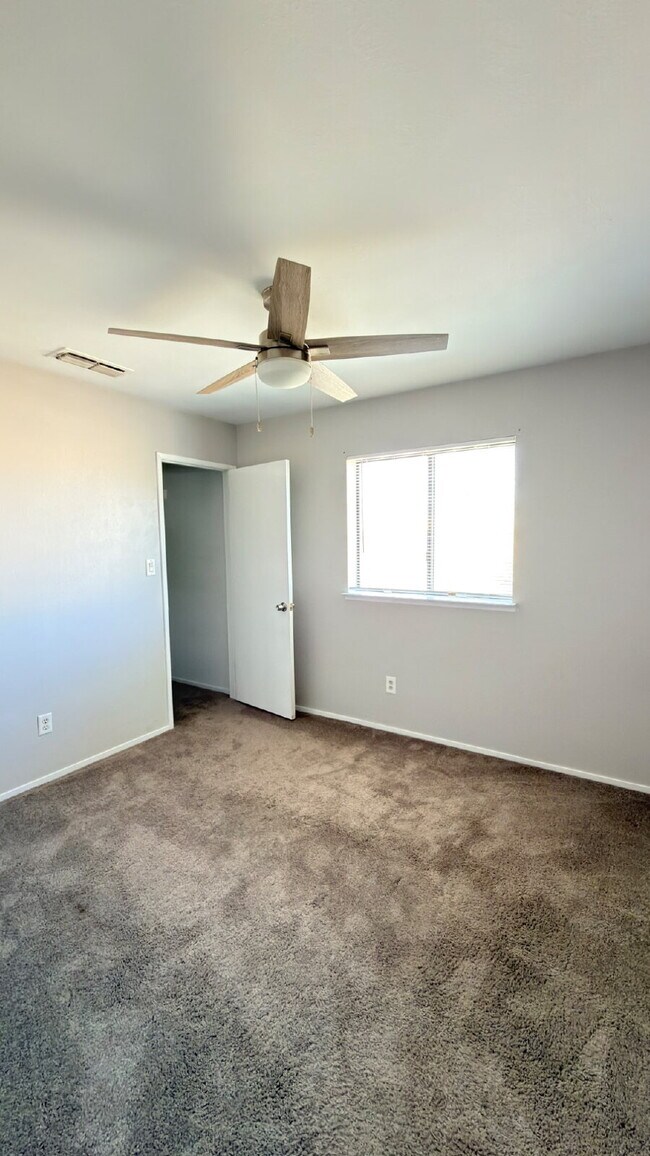 Building Photo - Spacious Two-Story Home with Large Backyard – Available Now!