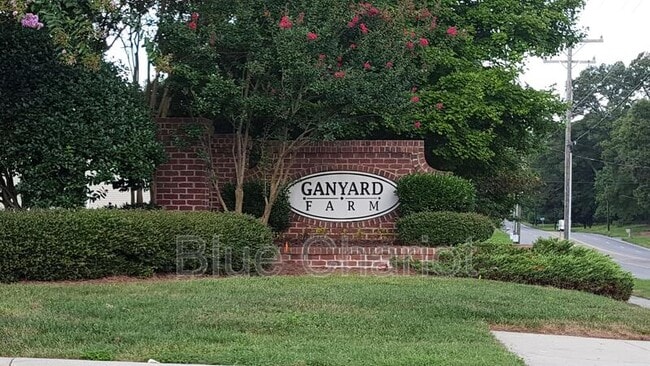 Building Photo - 650 Ganyard Farm Way