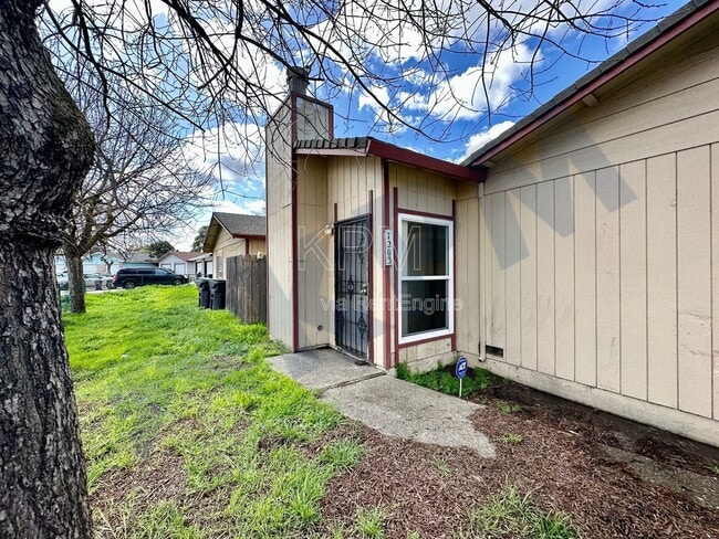 Building Photo - 7203 Kelley Dr