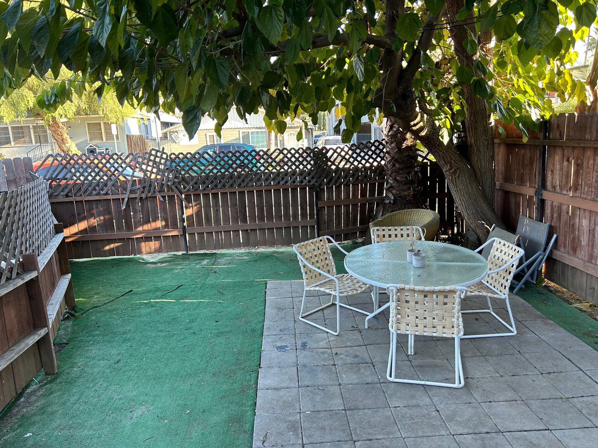 Building Photo - 245 W Elm Ave