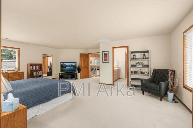 Building Photo - 19703 SE 128th Way