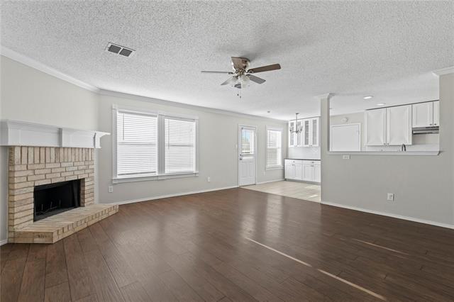 Building Photo - 1543 Englewood Dr