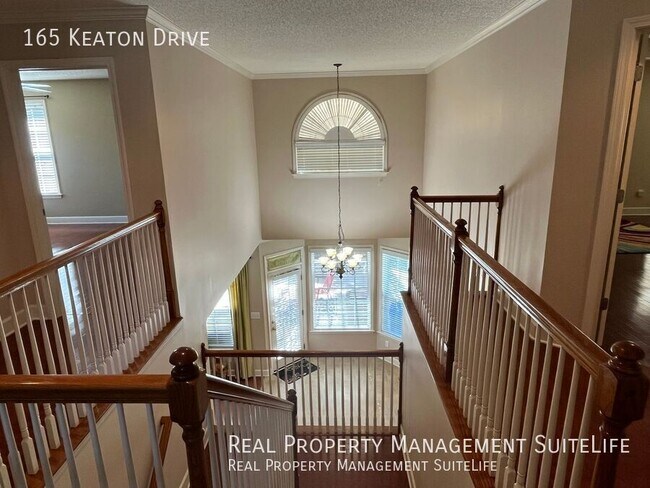 Building Photo - 165 Keaton Dr