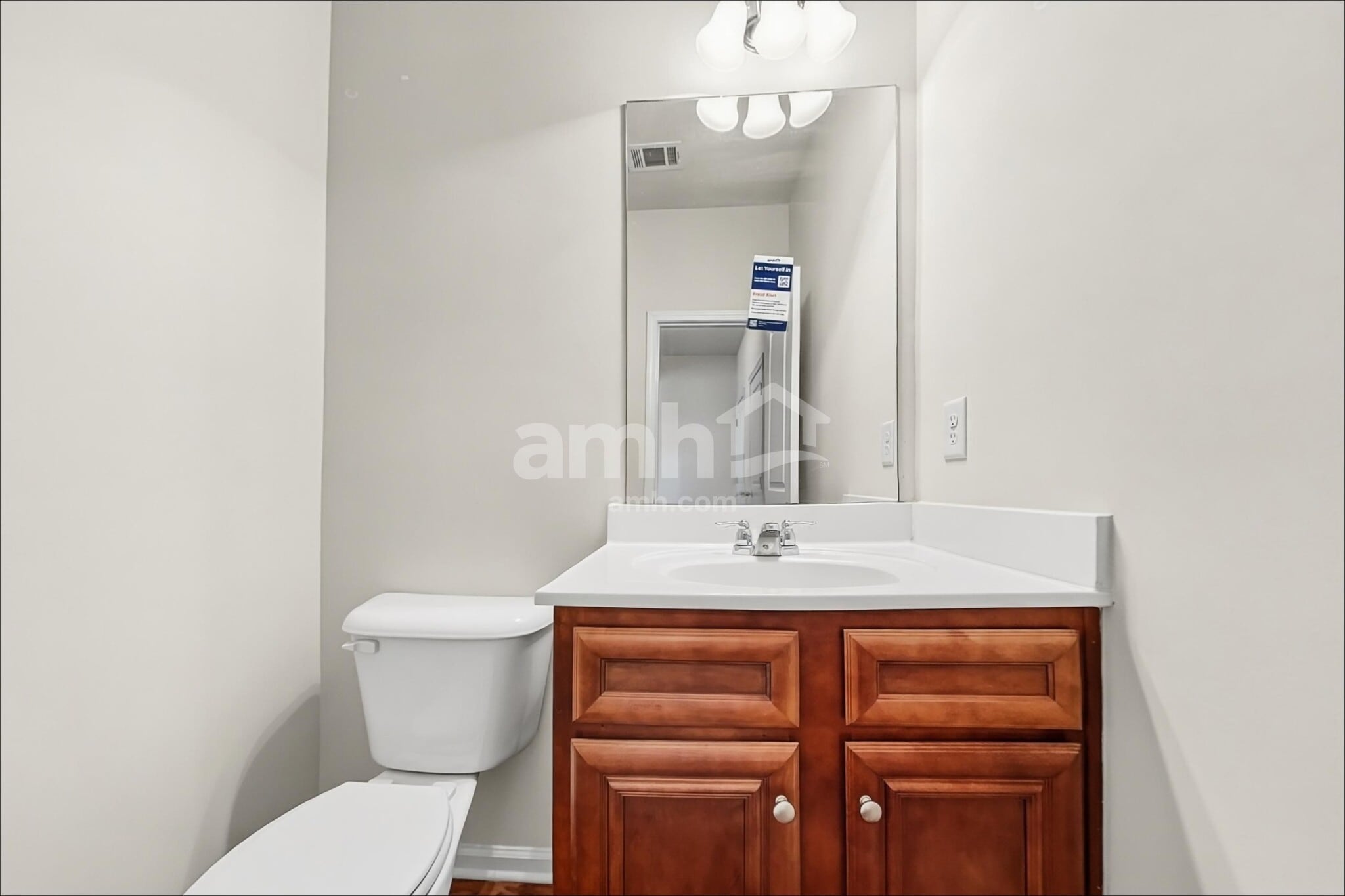 Building Photo - 307 Victoria Heights Dr
