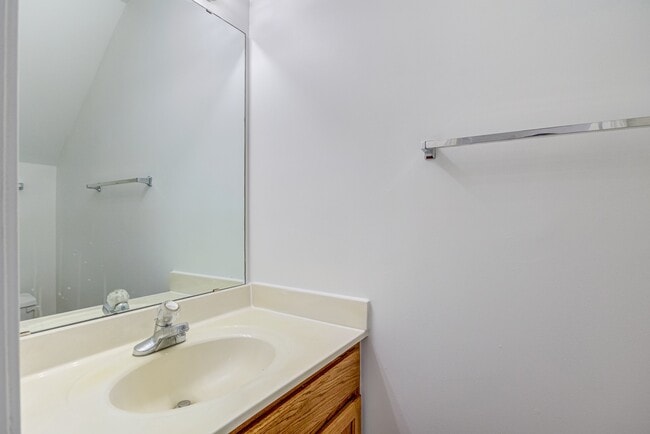 Building Photo - 8321 Glenwood Springs Ct