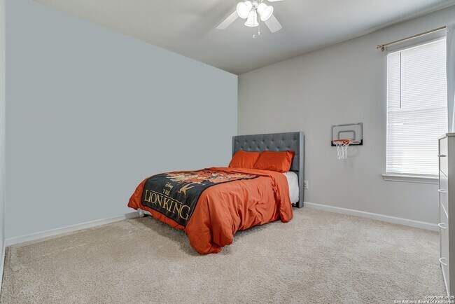 Building Photo - 5619 Red Canyon