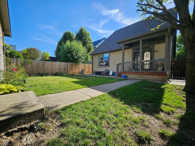 Building Photo - 2311 Alabama St