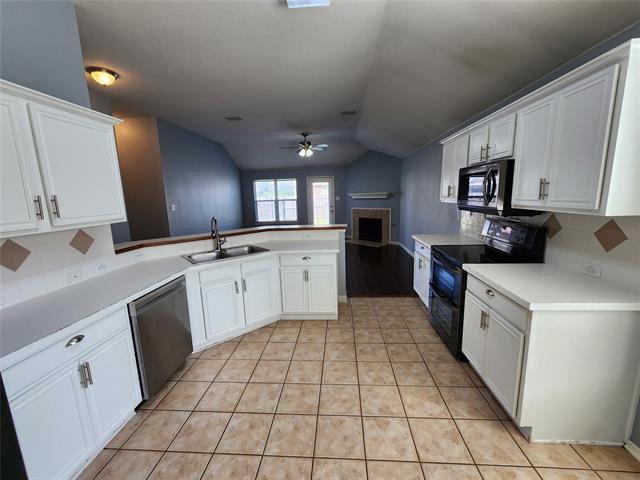 Building Photo - 4888 Ambrosia Dr