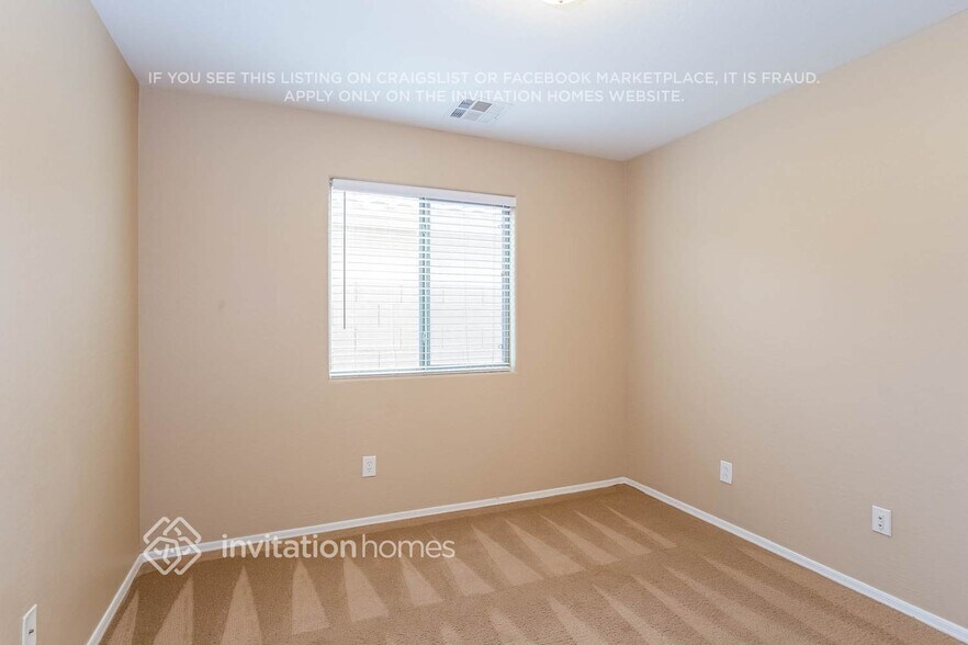 Building Photo - 45373 W Desert Garden Rd