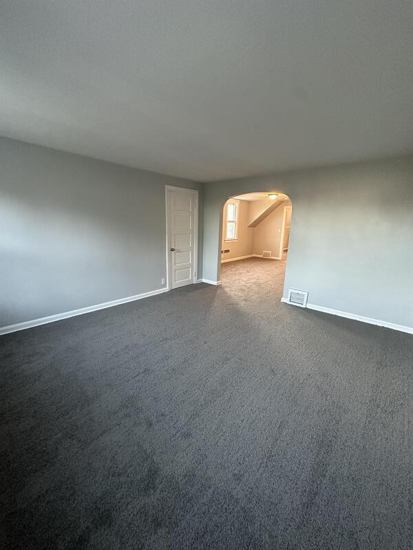 Building Photo - 3336 W 54th St