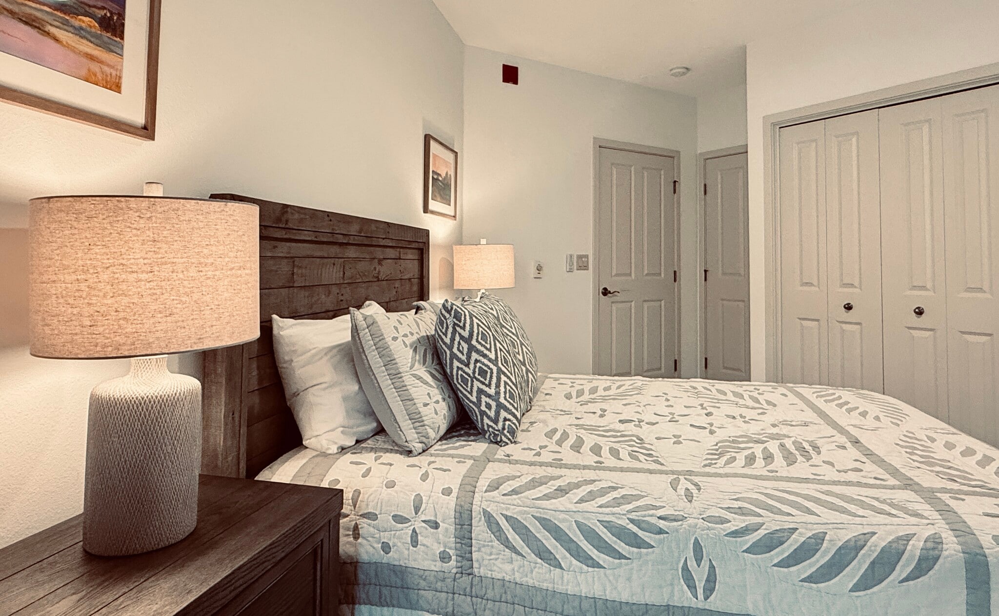 Building Photo - 1325 S Hwy 89