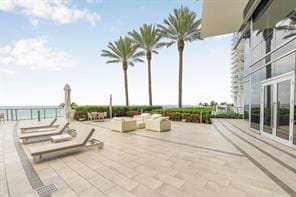 Building Photo - Collins Avenue, Sunny Isles Beach, FL 33160 - 1 BR 1.5 BA condo