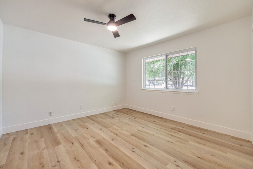 Building Photo - 1134 Agatha Way