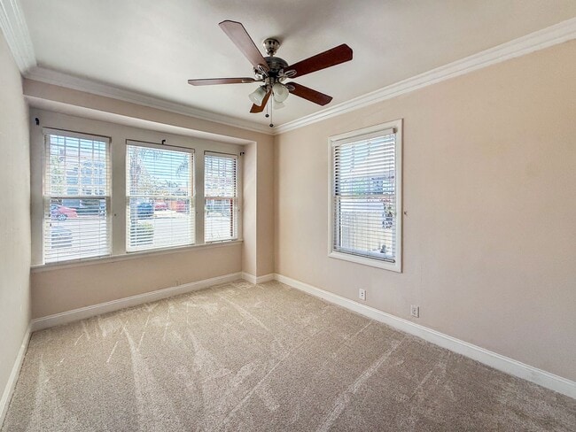 Building Photo - Charming 2BR/1BA in San Diego Available Now!