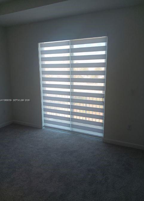 Building Photo - 689 SE 13th St Cir