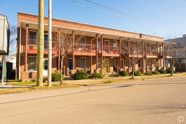 Building Photo - 1808 Cowart St
