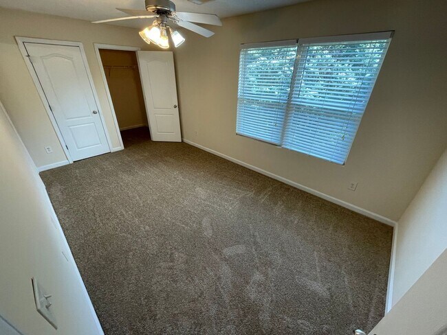 Building Photo - PRE-LEASING FOR AUGUST 2026!