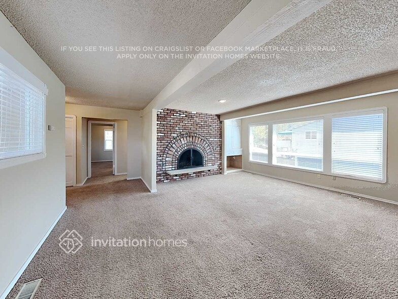 Building Photo - 4807 72nd Dr NE