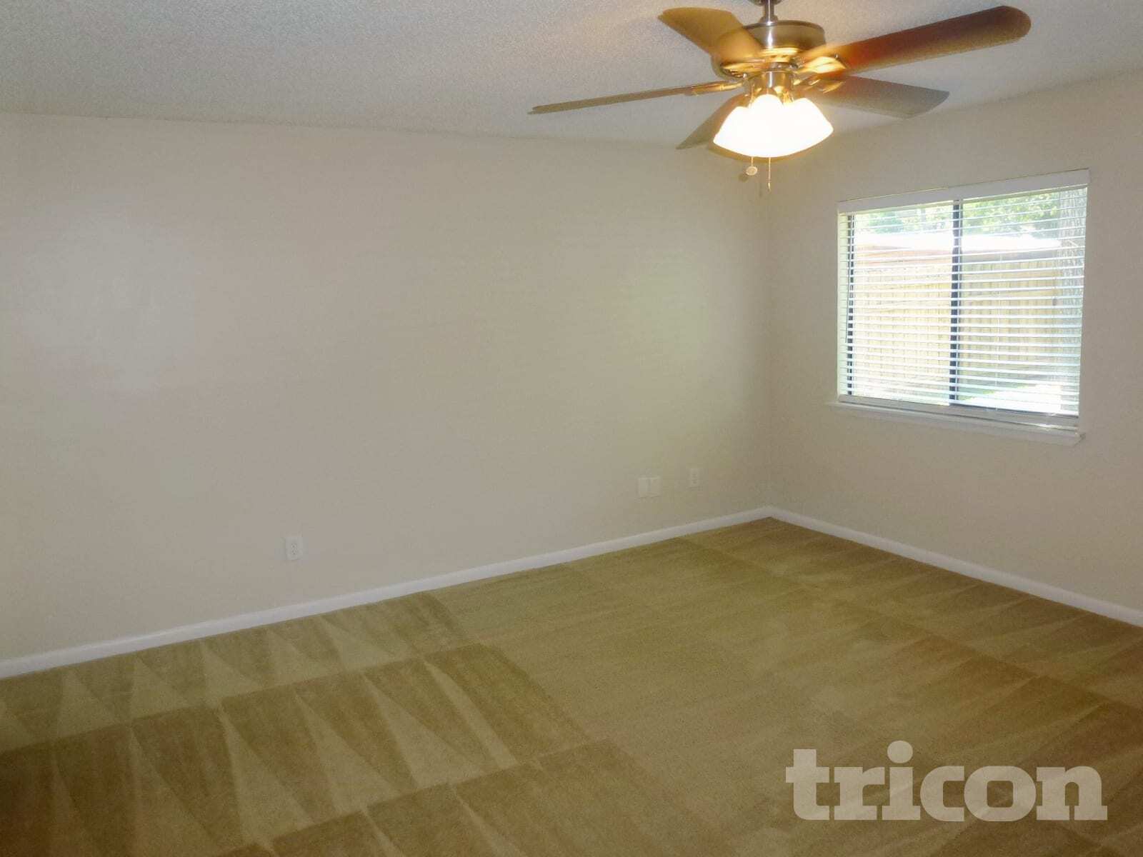 Building Photo - 8376 Chason Rd W