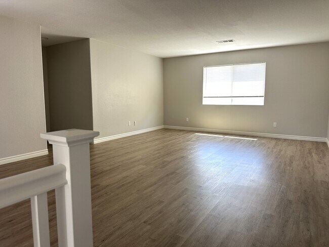 Building Photo - 29121 Shadow Hills St