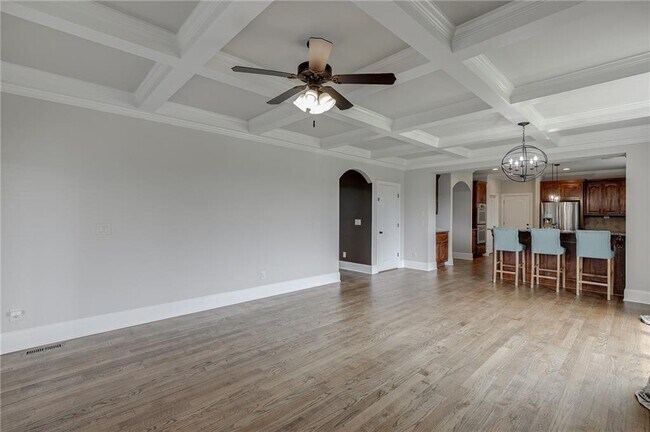 Building Photo - 4612 Grandview Pkwy