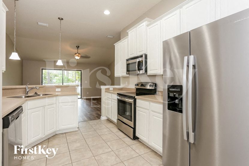 Building Photo - 86221 Vegas Blvd