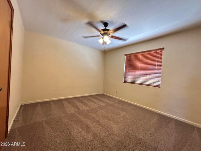 Building Photo - 3122 E Montecito Ave