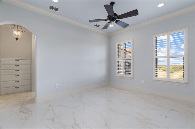 Building Photo - 6675 Mediterranean Dr