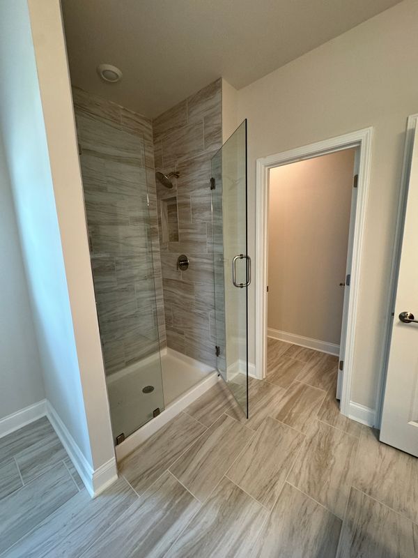 Building Photo - 850 Elderberry Ct