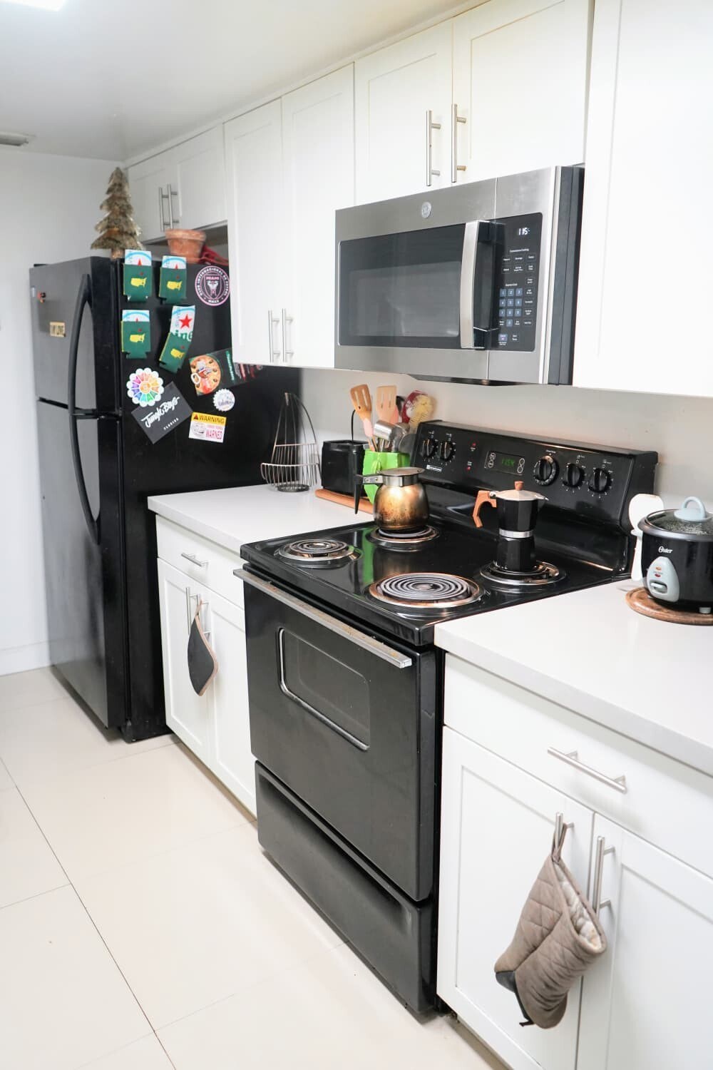 Kitchen with pantry - 269 NW 7th St