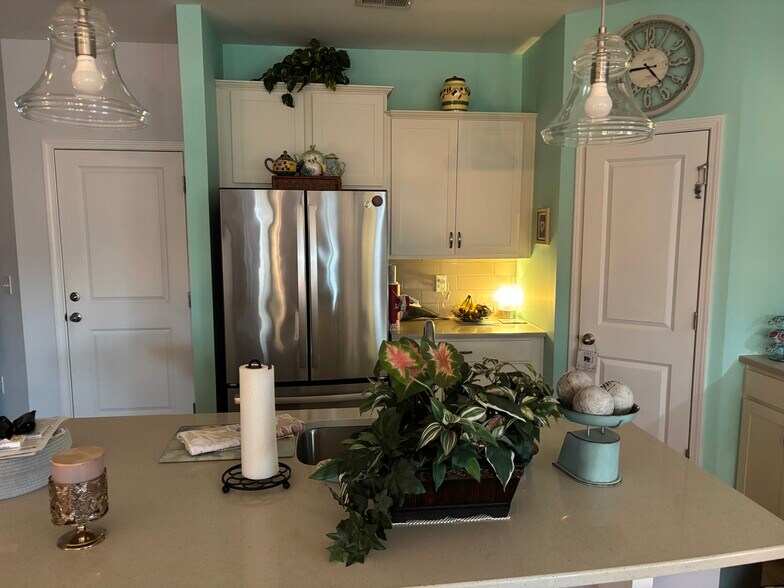 Building Photo - 106A Arnette Dr