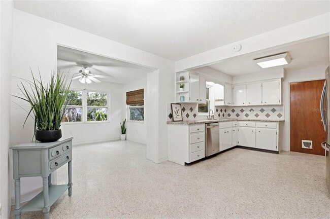 Building Photo - 2930 80th St N