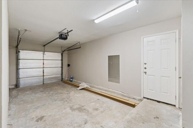 Building Photo - 13300 Cowdray Park