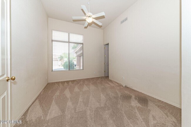 Building Photo - 11473 E Blanche Dr