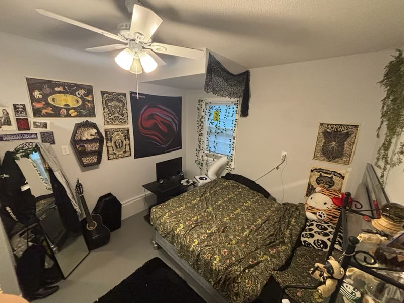 Bedroom - 404 Jagoe St