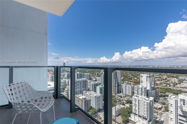 Building Photo - 88 SW 7th St