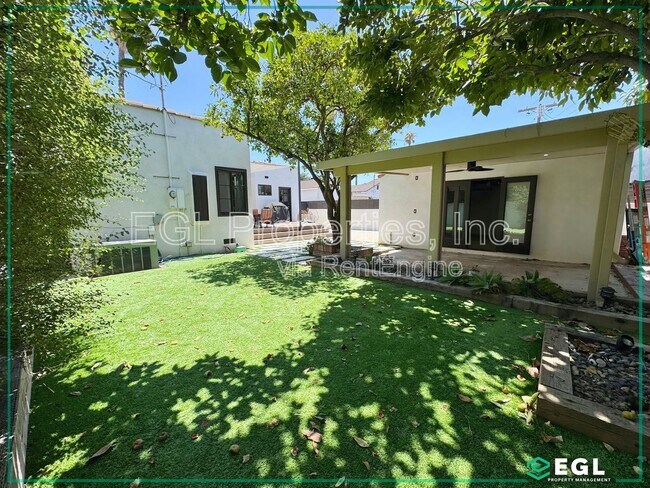 Building Photo - 3927 Degnan Blvd