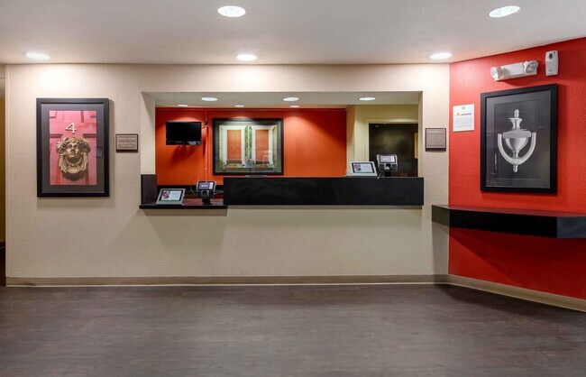 Building Photo - Furnished Studio-Orange County - Katella Ave.