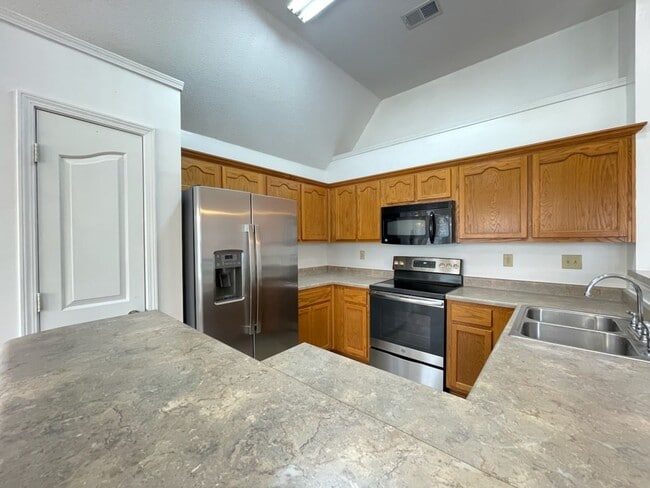 Building Photo - Ravenwood Subdivision, Horn Lake schools!