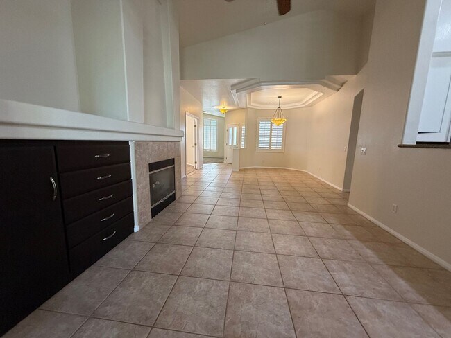 Building Photo - Gated Northshore Community Single Story Three Bedroom plus Den