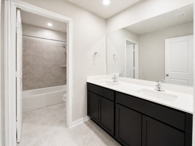 Building Photo - 13821 Rock Island Trl