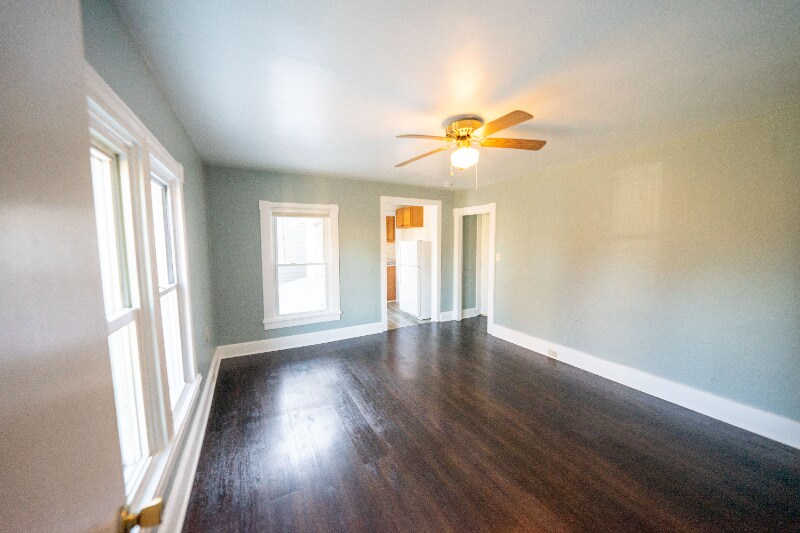 Building Photo - 517 High St